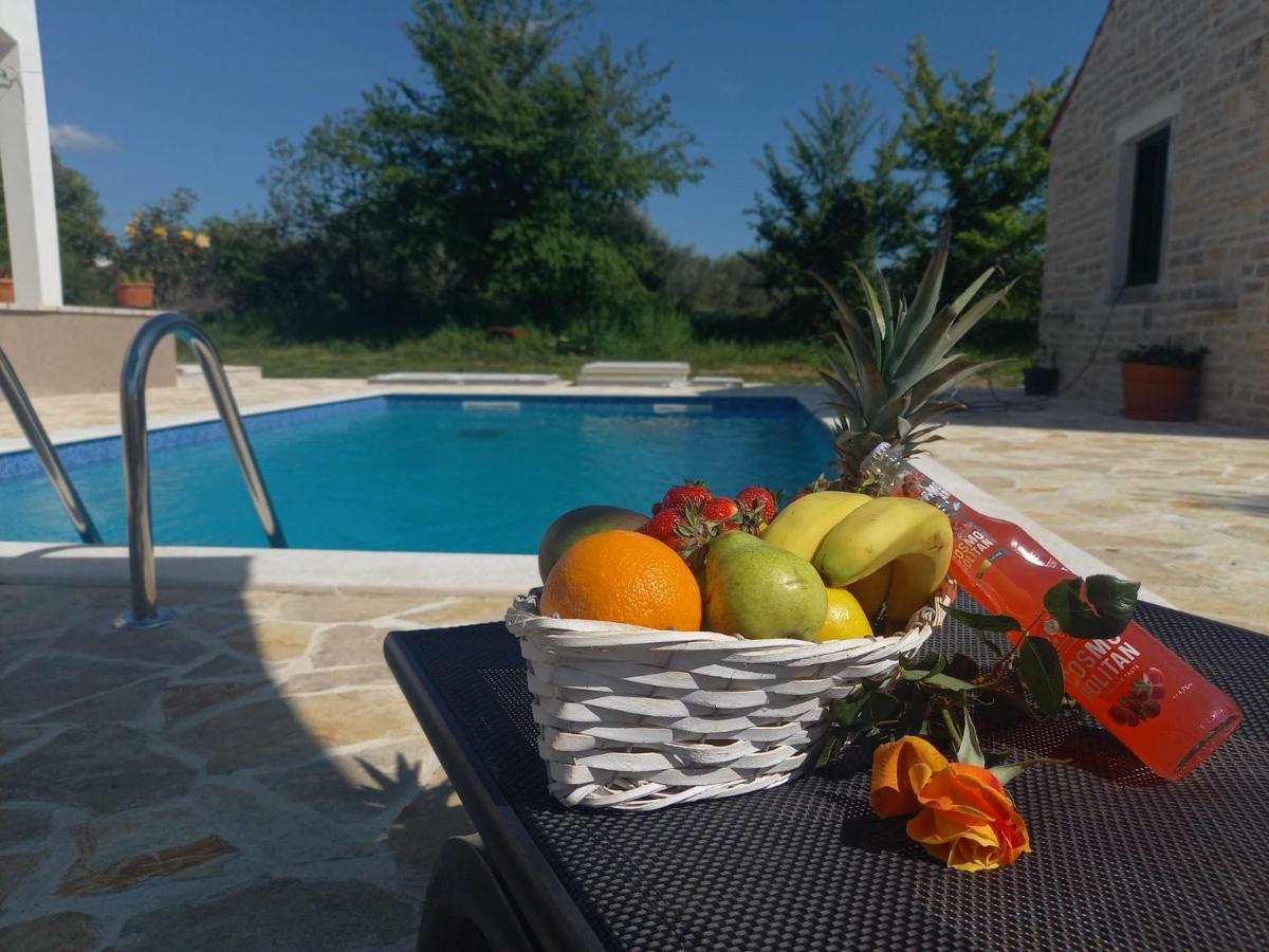 Villa Leggiero Benkovac Esterno foto