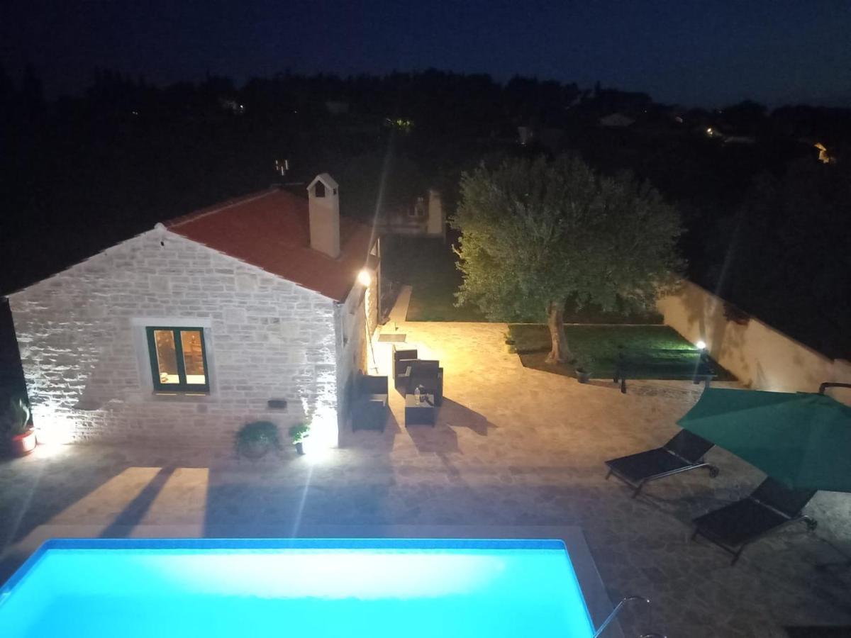 Villa Leggiero Benkovac Esterno foto